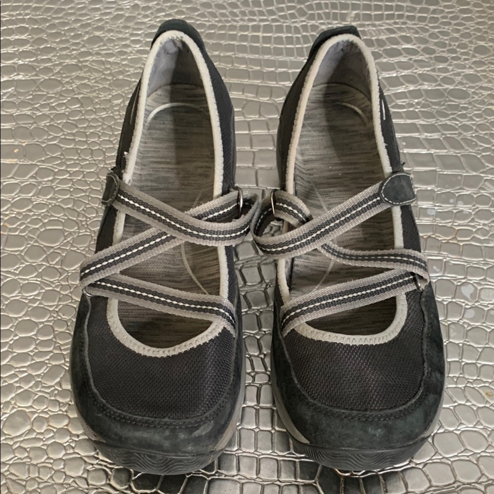 DANSKO Hazel Flat Womens Size 37 US 7/7.5 Black Suede Adjustable Strap Comfort